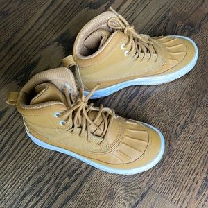Big Kids Nike Woodside 2 Wheat/Wheat-White